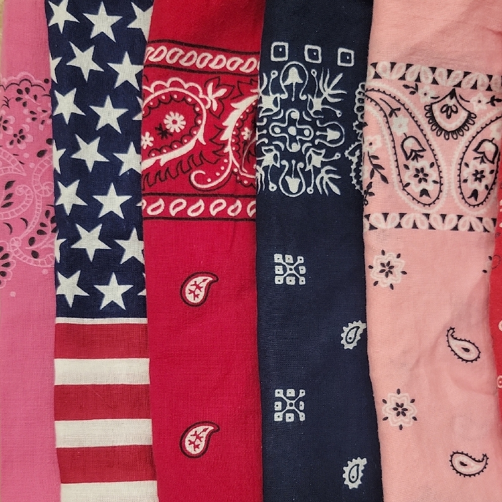Colorful Bandana Collection, Sweet if 10 - Picture 4 of 16